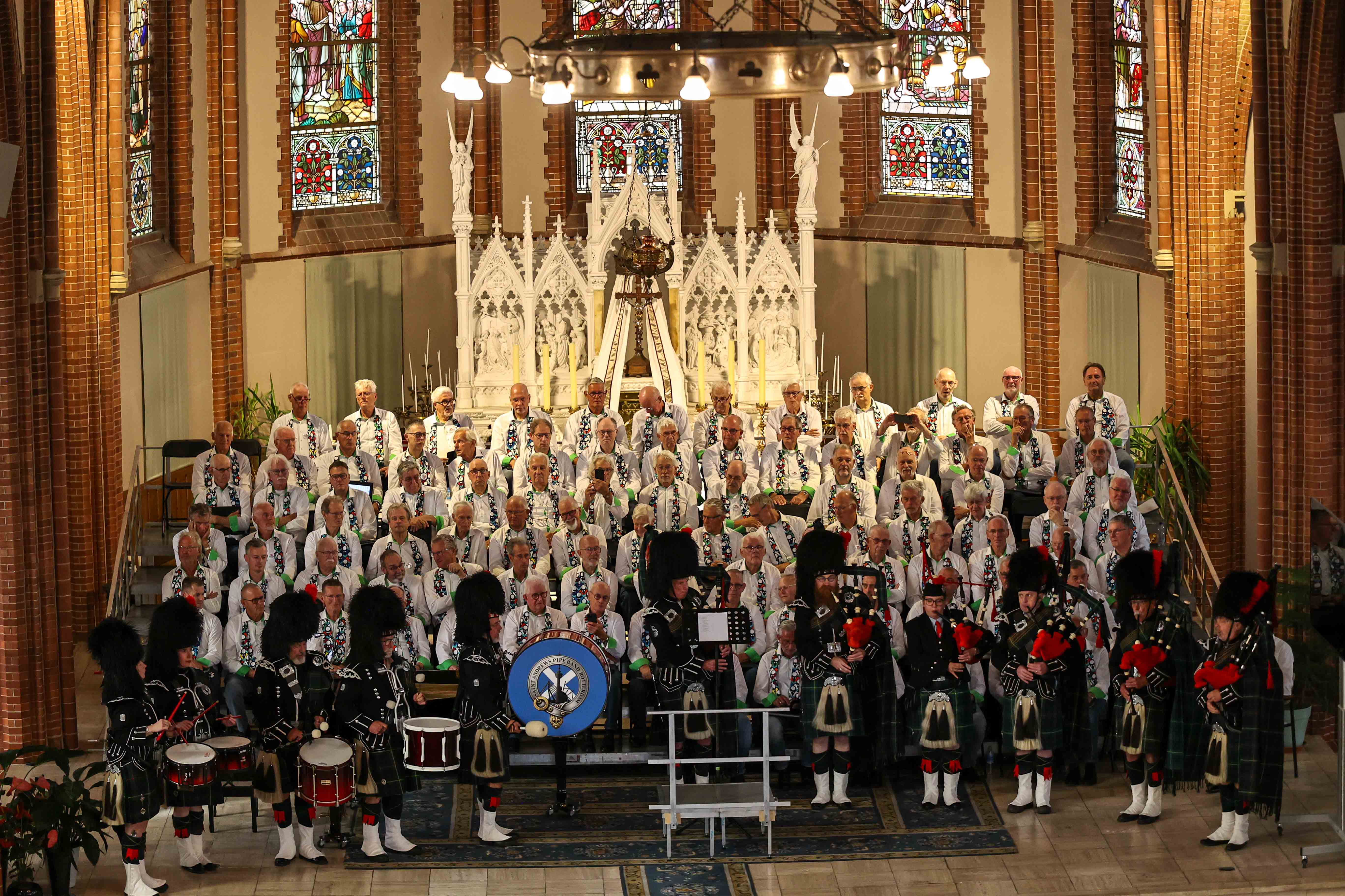 foto 6 gastoptreden Saint Andrews Pipe Band Rotterdam